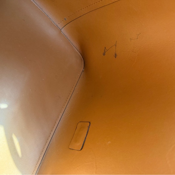 Ralph Lauren Leather Debby Drawstring Bucket Bag - Picture 14 of 16